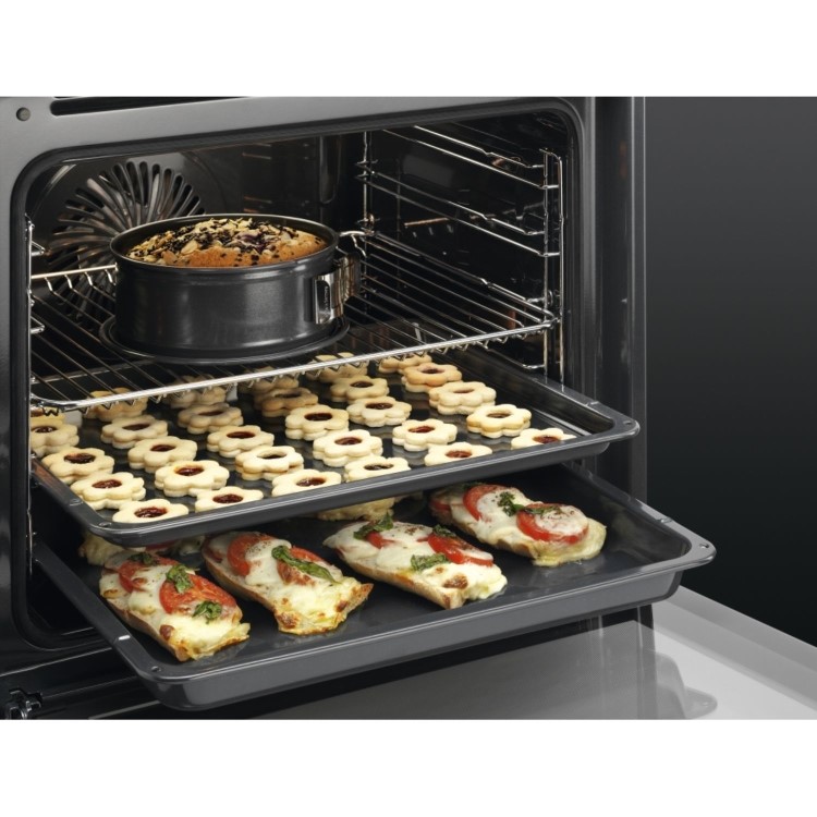 AEG 3000 Series BCX335R11M Electric Single Oven with Right Hand Opening - Image 3