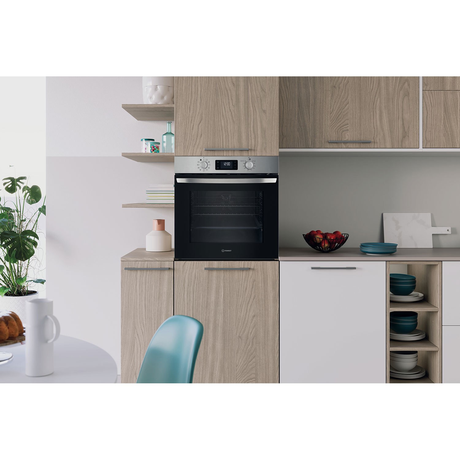 Indesit IO278P1XUK Turn&Go Electric Single Oven - Stainless Steel - Image 4