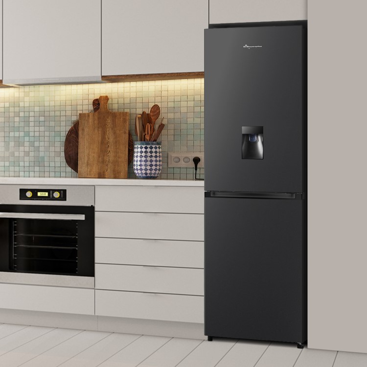 Fridgemaster 256 Litre 50/50 Freestanding Fridge Freezer - Black - Image 14