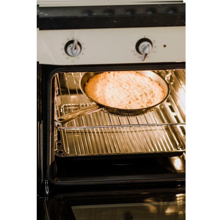 Smeg SF6905P1 Victoria Electric Single Oven - Cream - Image 2