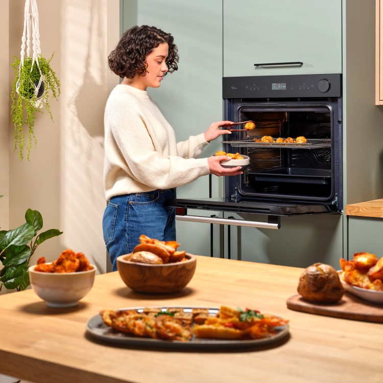 Hotpoint Class 4 SI4S854CBL Air Fry Electric Single Oven with ActiveSteam - Image 13