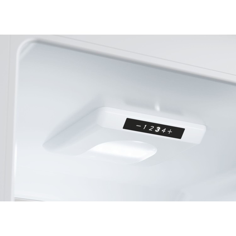 Hoover 233 Litre 50/50 Integrated Fridge Freezer - Image 2