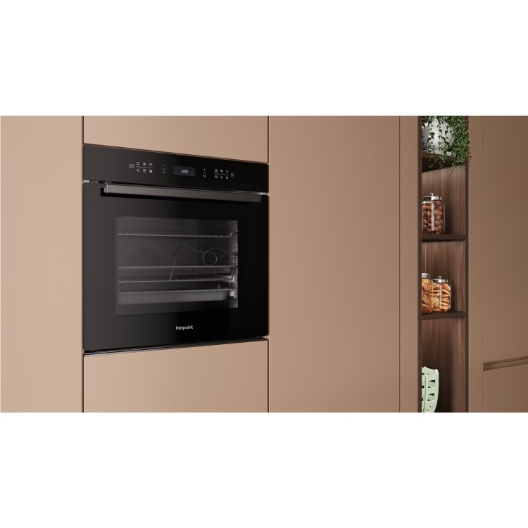 Hotpoint Class 6 HOI68PPT2SBUK Fan Single Oven with Air Fry - Black - Image 3