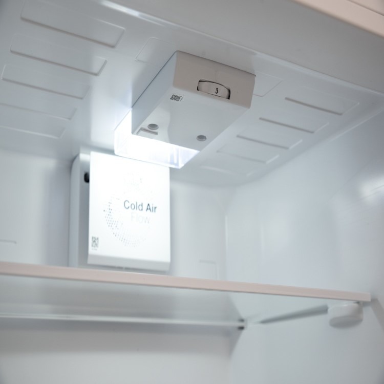 electriQ 230 Litre Frost Free 50/50 Integrated Fridge Freezer - White - Image 6