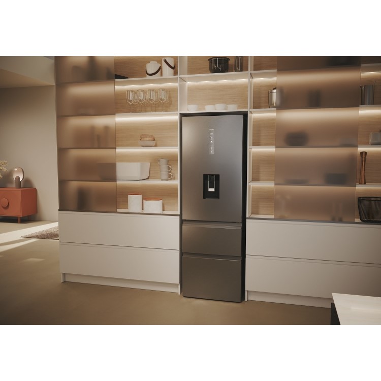 Haier 3D 60 Series 5 357 Litre 60/40 Freestanding Fridge Freezer - Silver - Image 14