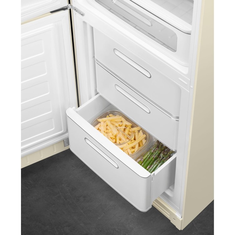Smeg 331 Litre Fifties Style Left Hand Hinge 70/30 Fridge Freezer - Cream - Image 6