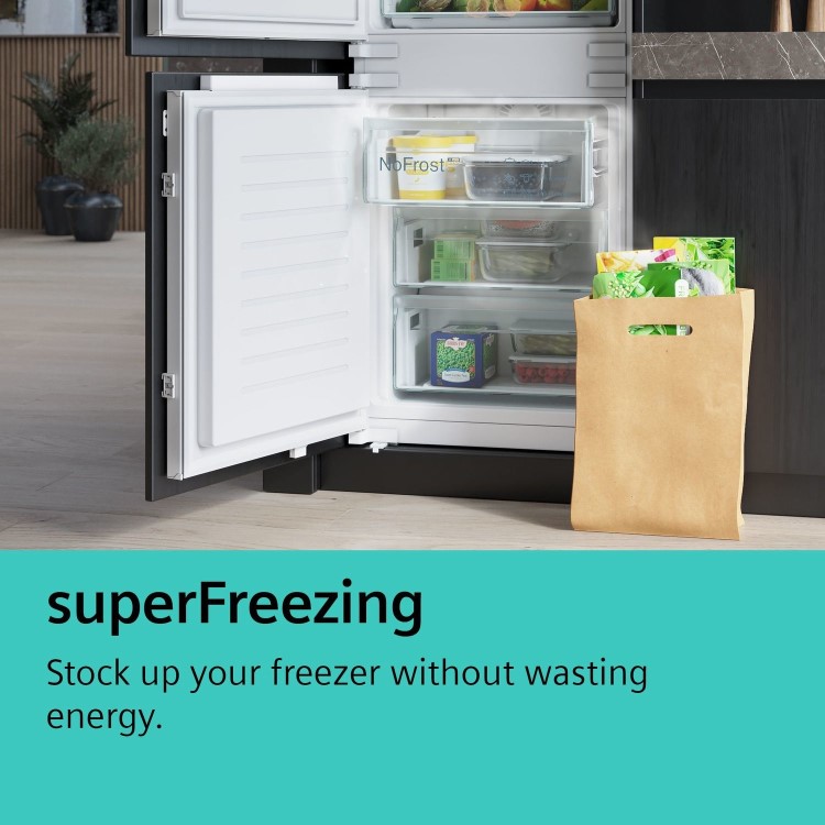 Siemens iQ500 605 Litre Four Door American Fridge Freezer - Anti-Fingerprint Black Steel - Image 5