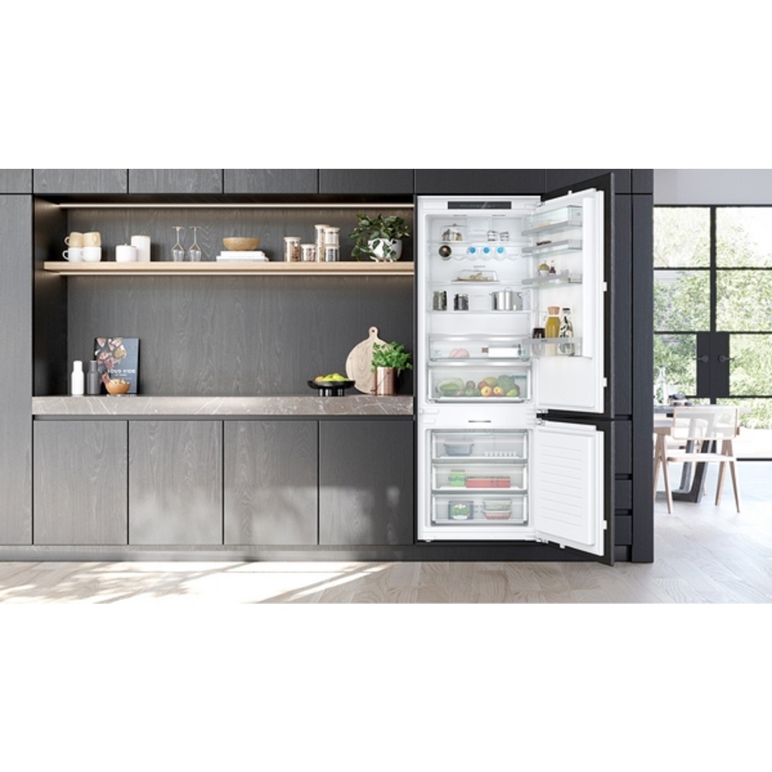 Siemens IQ300 290 Litre 70/30 Integrated Fridge Freezer - Image 5