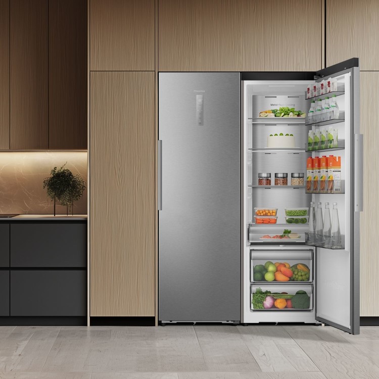 Hisense KitchenFit 372 Litre Tall Freestanding Larder Fridge - Silver - Image 16