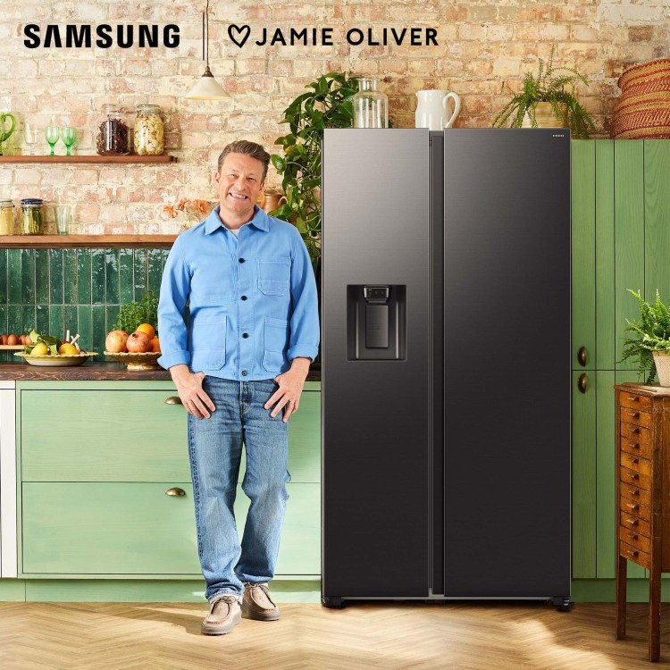 Samsung Series 7 634 Litre Side-By-Side American Fridge Freezer - Black - Image 6