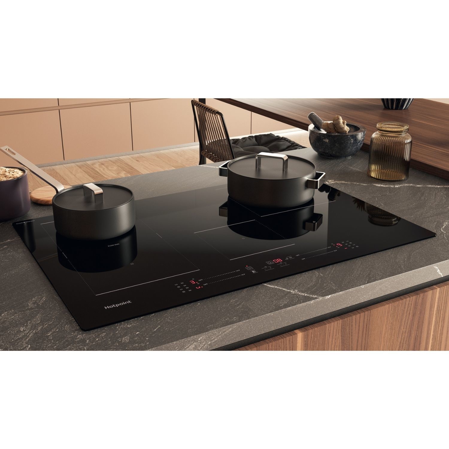 Hotpoint CleanProtect 77cm 4 Zone Induction Hob with Flexi Duo - Image 7