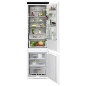 AEG 8000 Series 269 Litre 70/30 Integrated Fridge Freezer