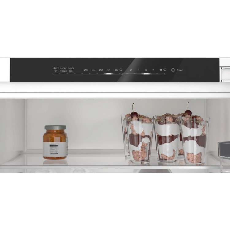 Bosch Series 4 290 Litre 70/30 Integrated Fridge Freezer - Image 2