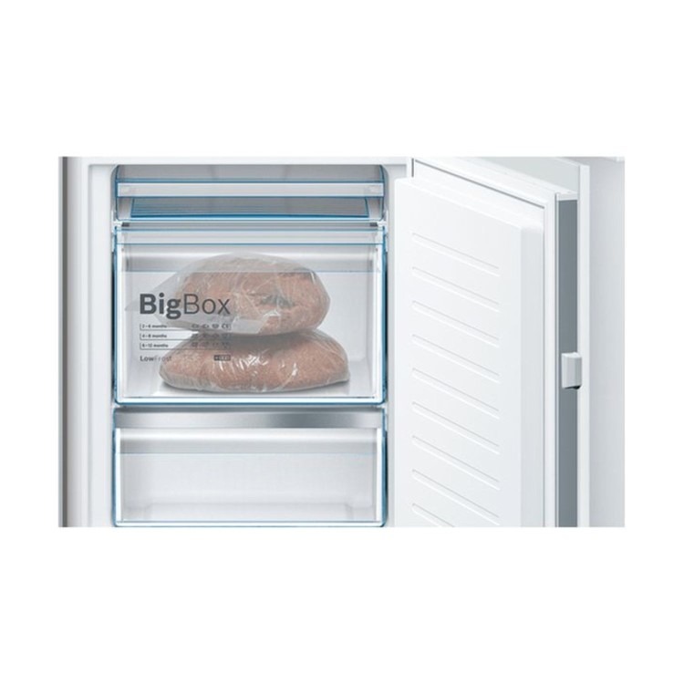 Bosch Series 4 268 Litre 60/40 Integrated Fridge Freezer - Image 2