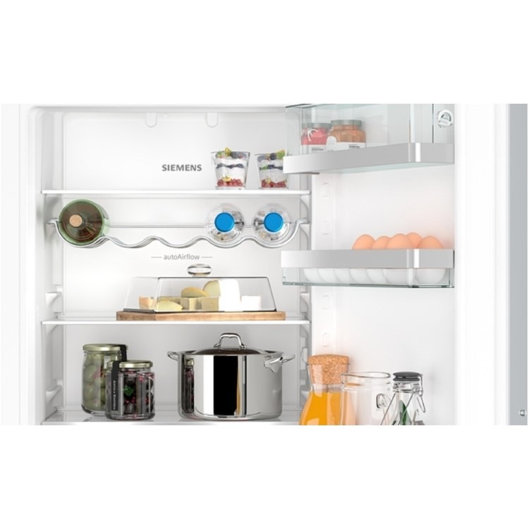 Siemens iQ500 260 Litre 70/30 Integrated Fridge Freezer - White - Image 3