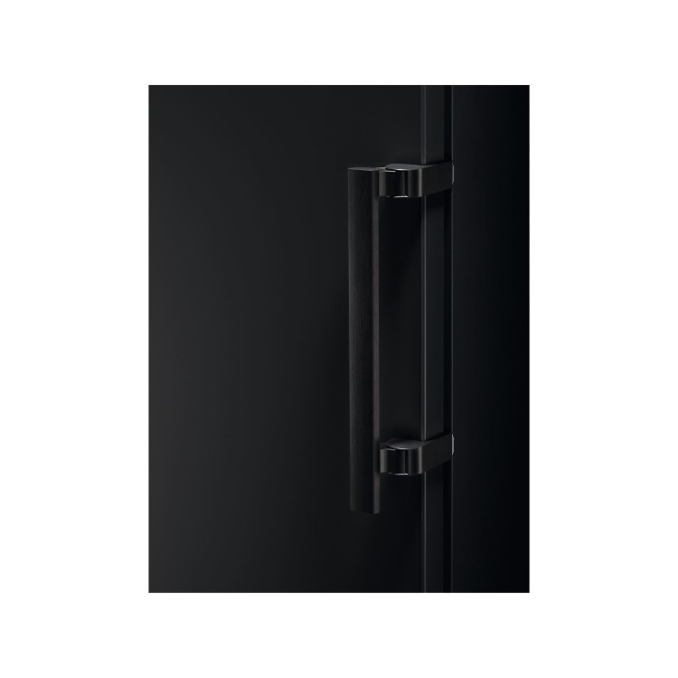 AEG 7000 Series 278 Litre Freestanding Freezer - Black - Image 3