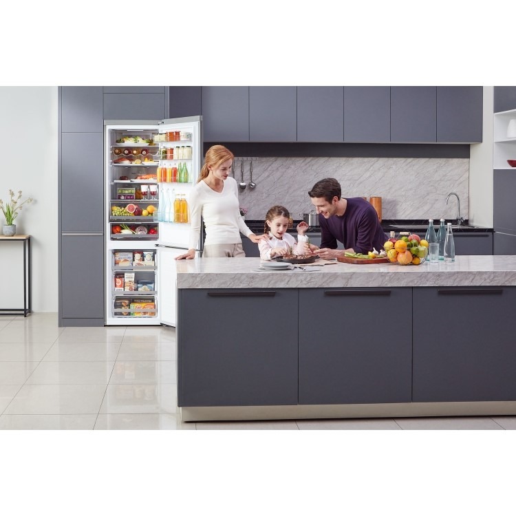 Refurbished LG GBB92STAXP Freestanding 384 Litre 70/30 Frost Free Fridge Freezer Stainless Steel - Image 5