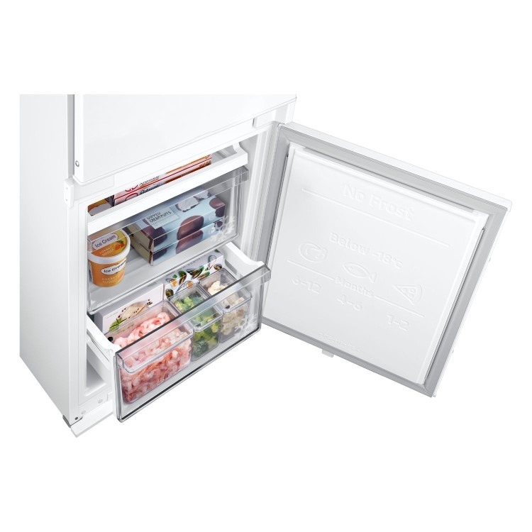 Samsung Series 6 267 Litre 70/30 Freestanding Fridge Freezer - White - Image 4