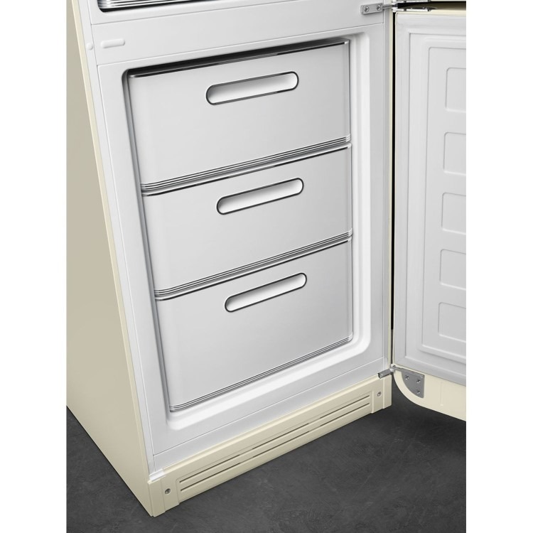 Smeg 331 Litre Fifties Style Right Hand Hinge 70/30 Fridge Freezer - Cream - Image 10