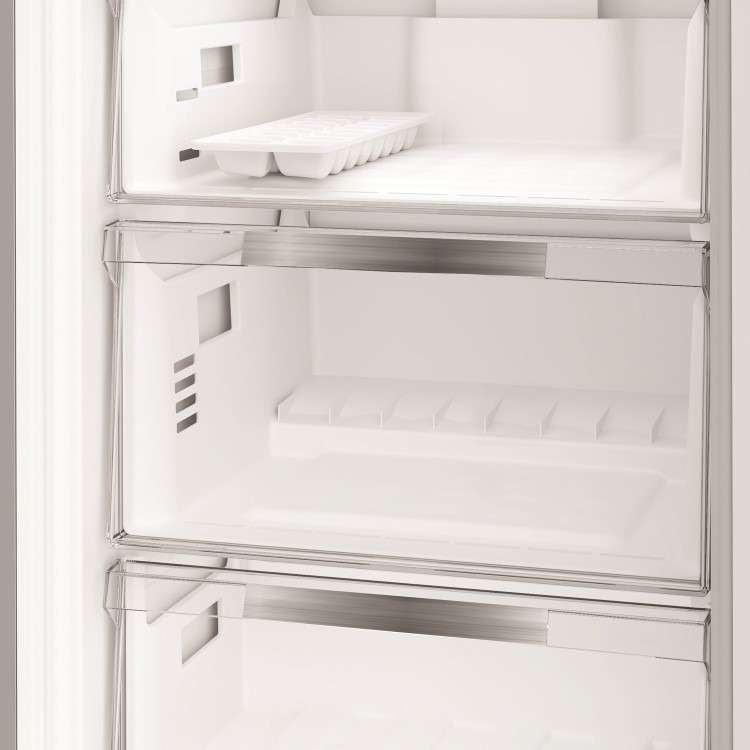 Hotpoint 355 Litre 70/30 Freestanding Fridge Freezer - White - Image 7