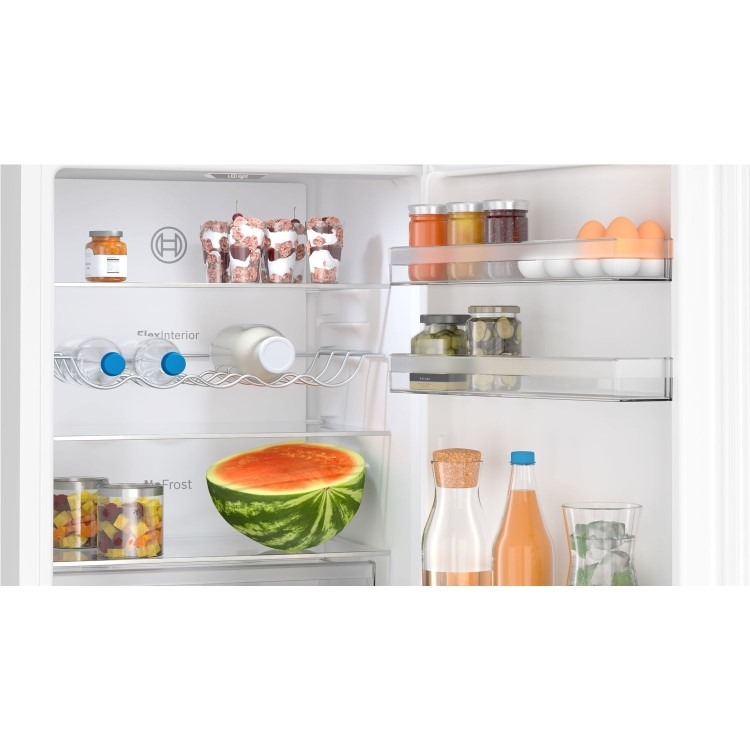 Bosch Series 4 321 Litre 60/40 Freestanding Fridge Freezer - White - Image 2