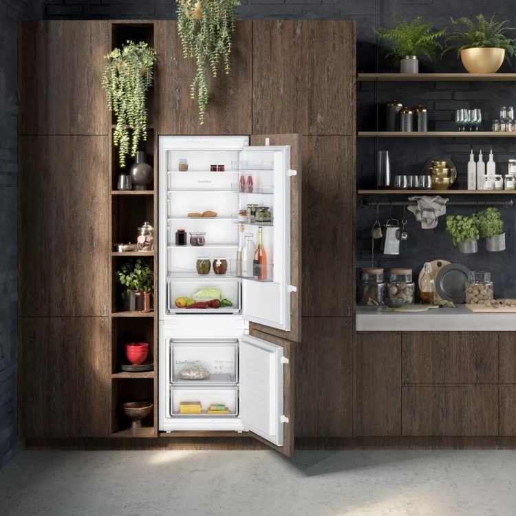 Neff N30 270 Litre 70/30 Integrated Fridge Freezer - White - Image 6