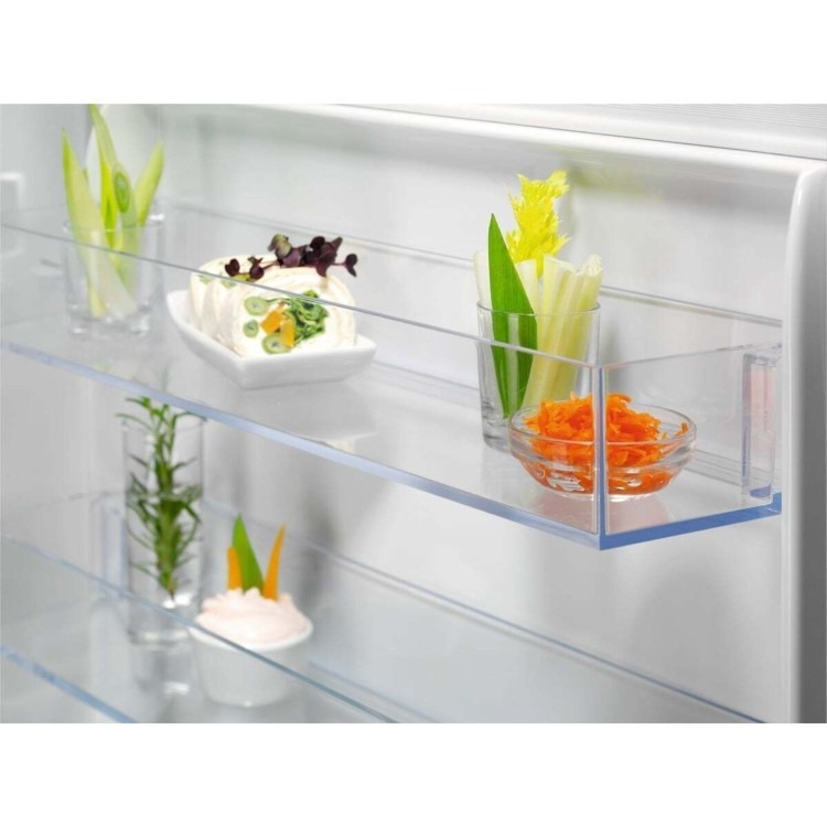Electrolux 257 Litre 70/30 Integrated Fridge Freezer - Image 6