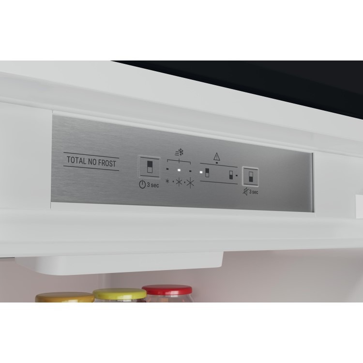 Hotpoint 280 Litre 70/30 Integrated Fridge Freezer - Image 5