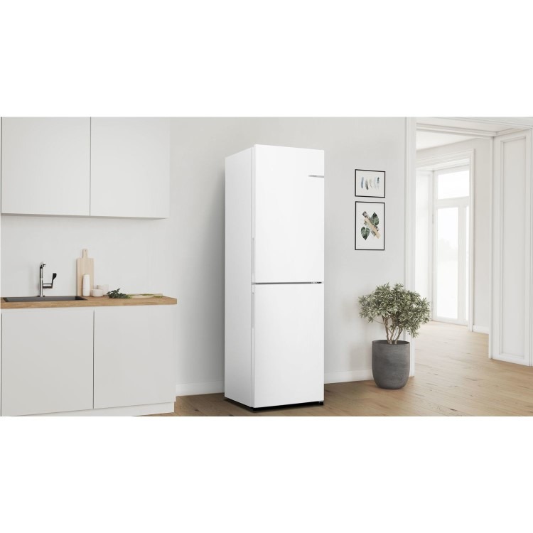 Bosch Series 2 255 Litre 50/50 Freestanding Fridge Freezer - White - Image 7