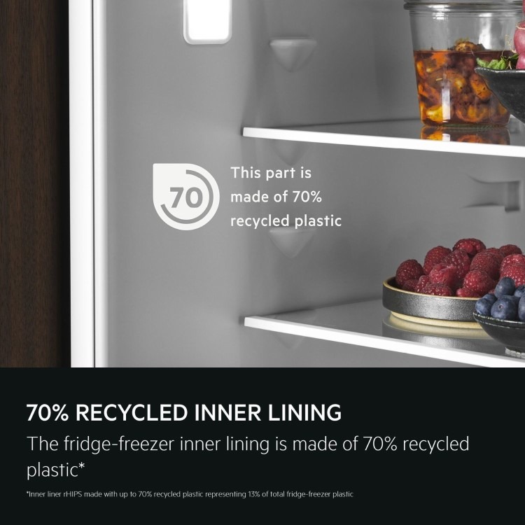 AEG 6000 Series 253 Litre 70/30 Integrated Fridge Freezer - Image 10