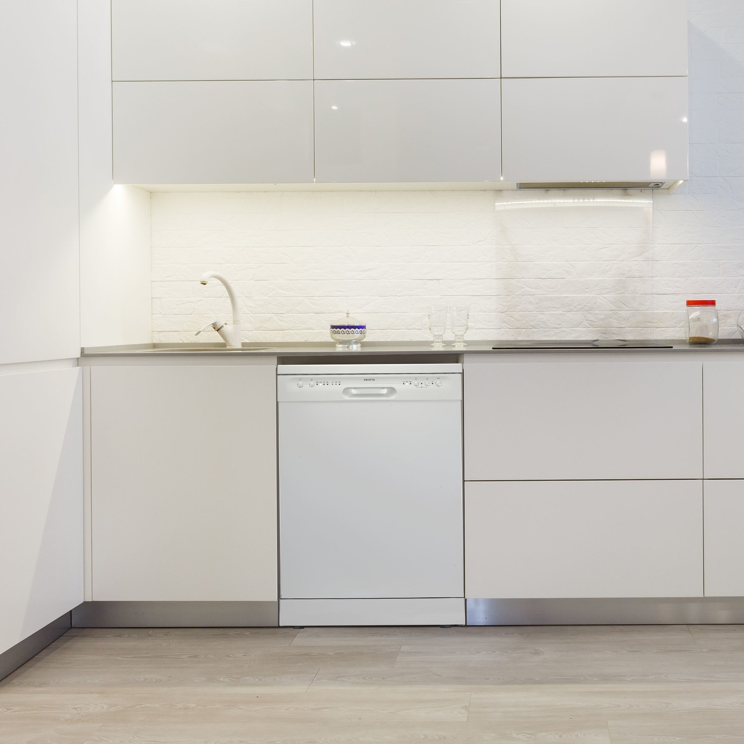 electriQ Freestanding Dishwasher - White - Image 6
