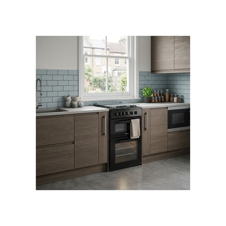 Hotpoint 50cm Gas Cooker - Black - Image 3
