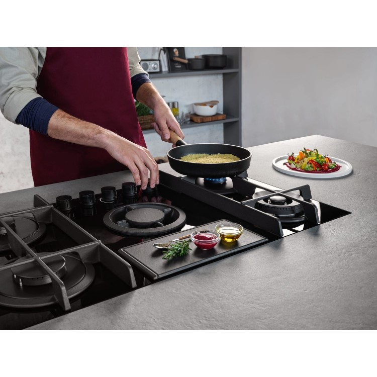 Elica NikolaTesla Flame 88cm Gas Venting Hob with Built-In Extractor Fan - Black - Image 7