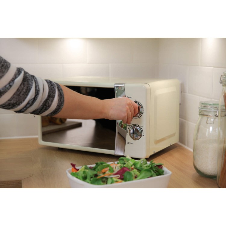 Russell Hobbs RHMM701C 17L Freestanding Solo Microwave - Cream - Image 2