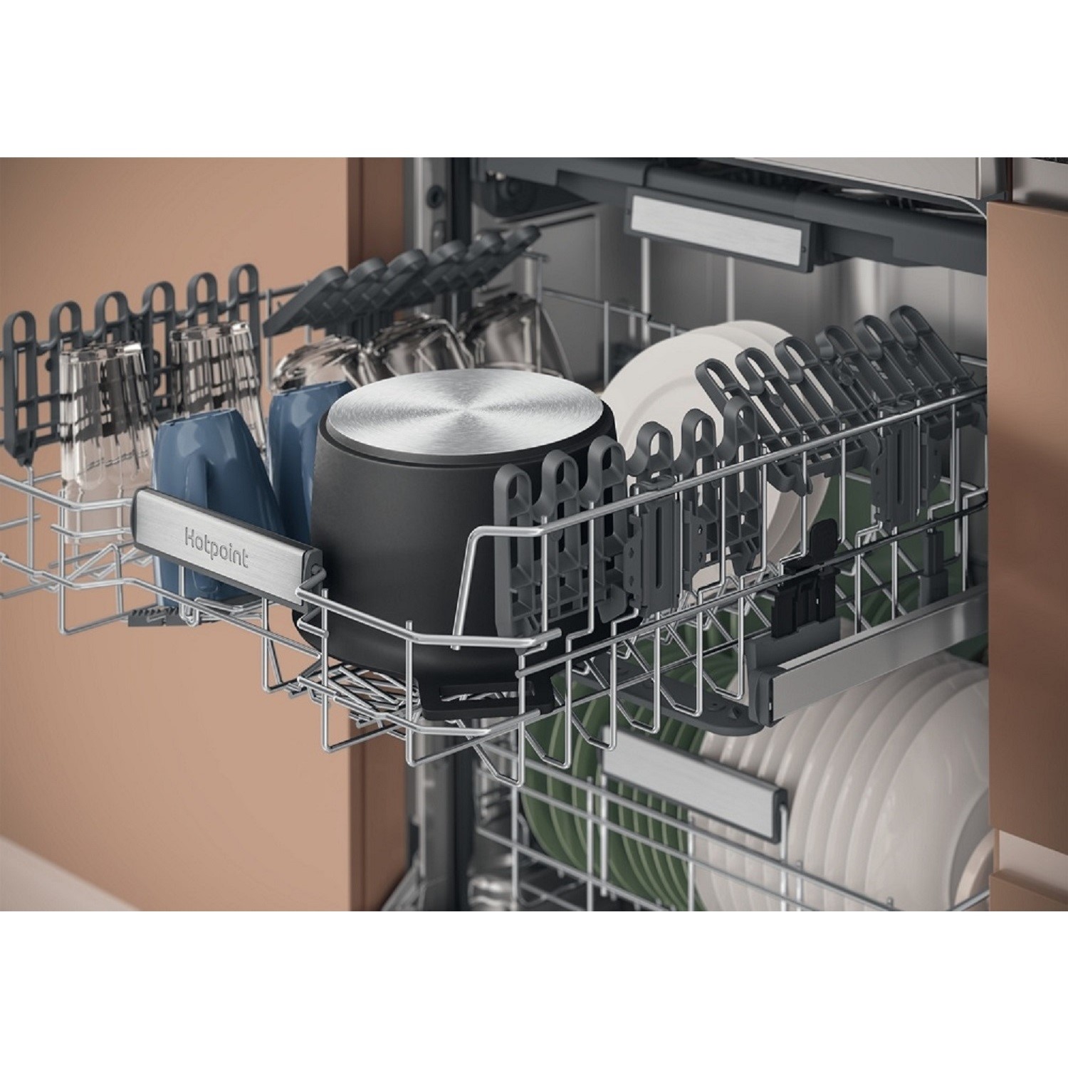 Hotpoint Hydroforce Freestanding Dishwasher - Maxi Space B-Rated Stainless Steel - Image 7