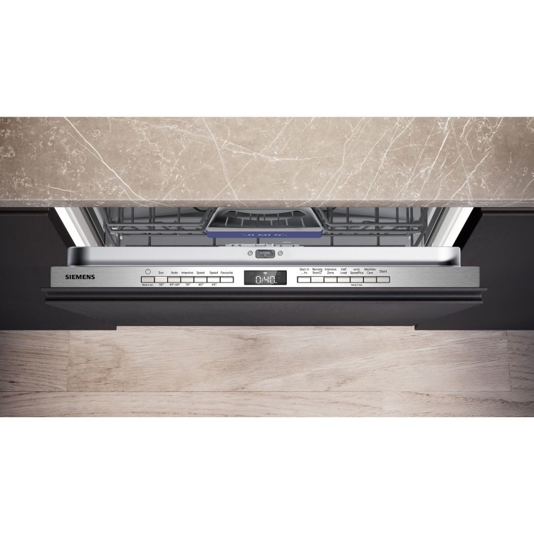 Siemens iQ300 Integrated Dishwasher - Smart C-rated Silver control panel - Image 3