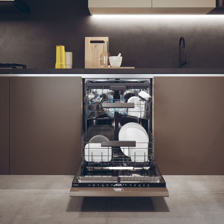 Haier Washlens Plus Series 2 Integrated Dishwasher - Smart Wi-Fi, B-Rated, White control panel - Image 9