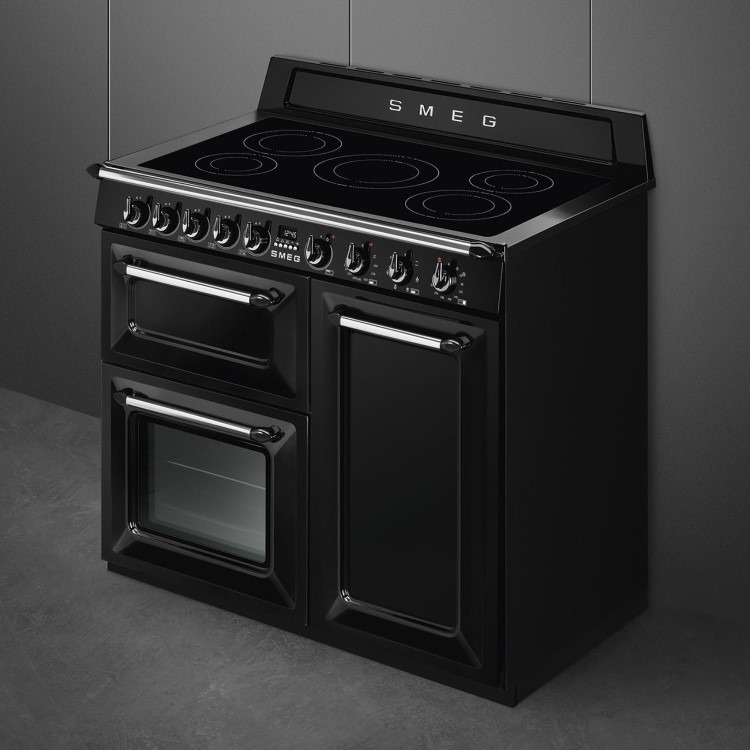 Smeg Victoria 100cm Electric Range Cooker - Black - Image 2