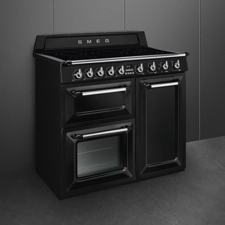 Smeg Victoria 100cm Electric Range Cooker - Black - Image 3