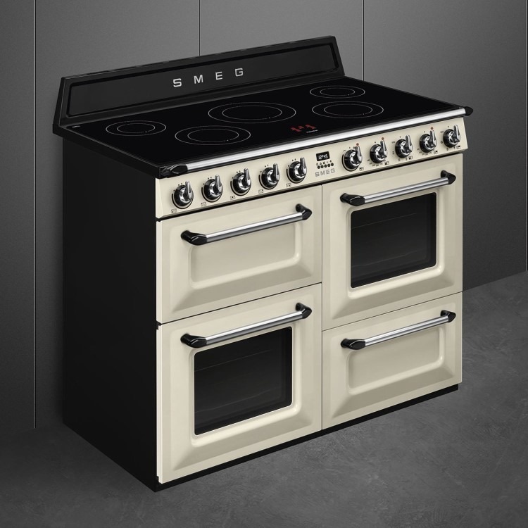 Smeg Victoria 110cm Electric Range Cooker - Cream - Image 3